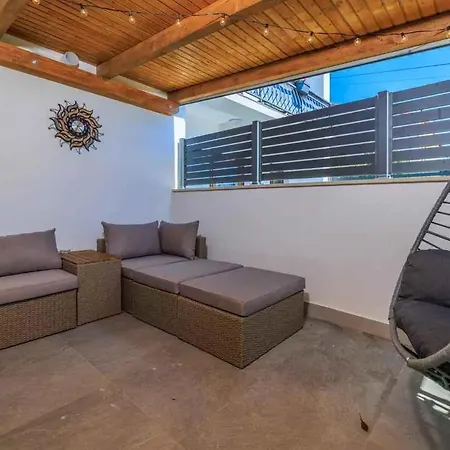 Appartement In 53538