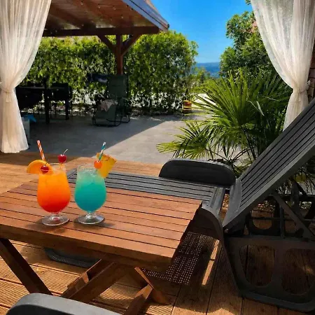 In 53538 Crikvenica